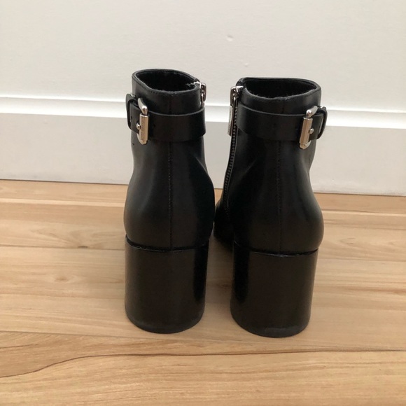 Michael Kors boots - Picture 6 of 8